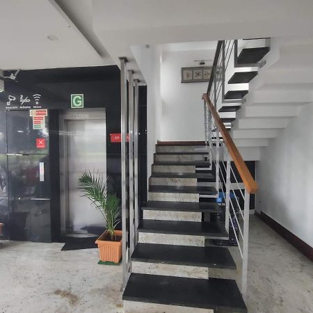 Avi Fortune Suites - Near Bangalore International Airport Zewnętrze zdjęcie