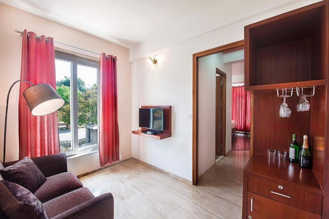 Avi Fortune Suites - Near Bangalore International Airport Zewnętrze zdjęcie