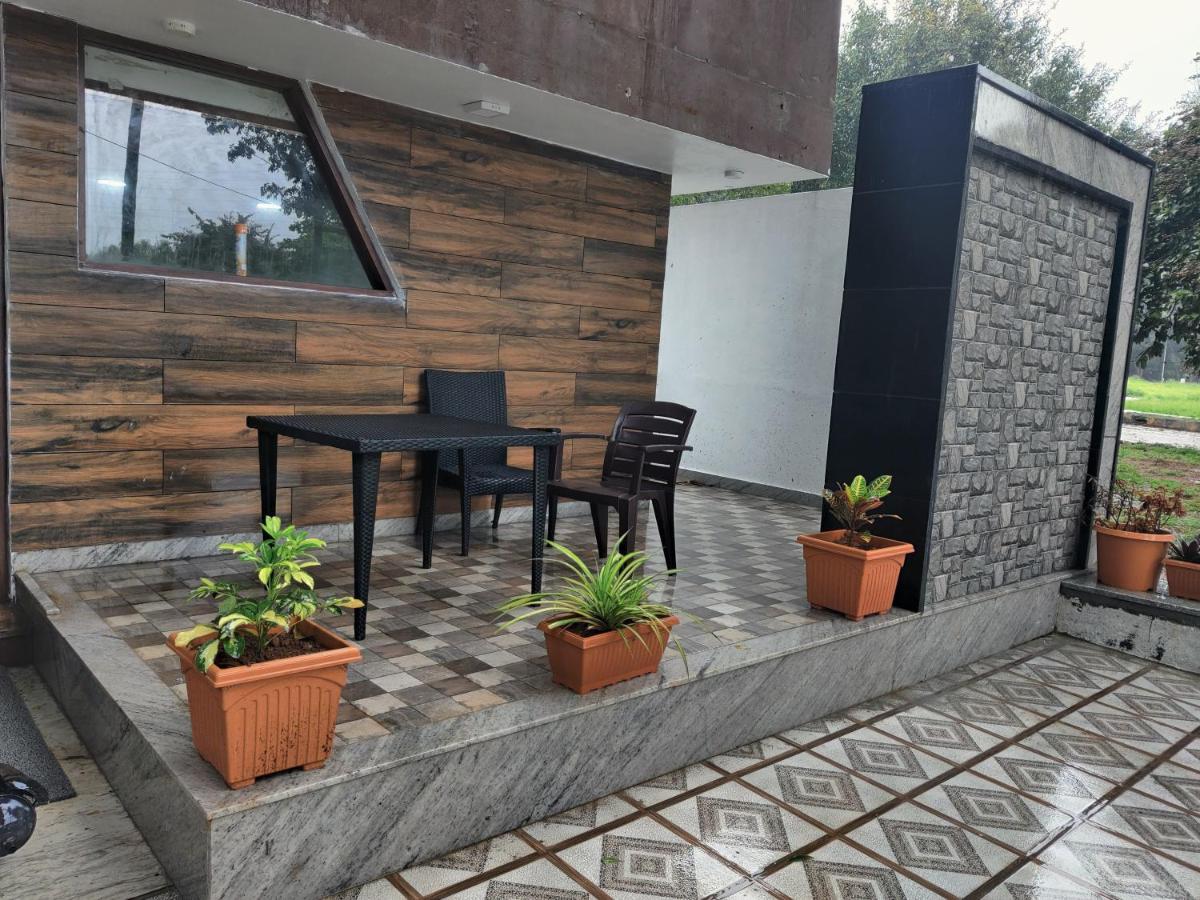 Avi Fortune Suites - Near Bangalore International Airport Zewnętrze zdjęcie